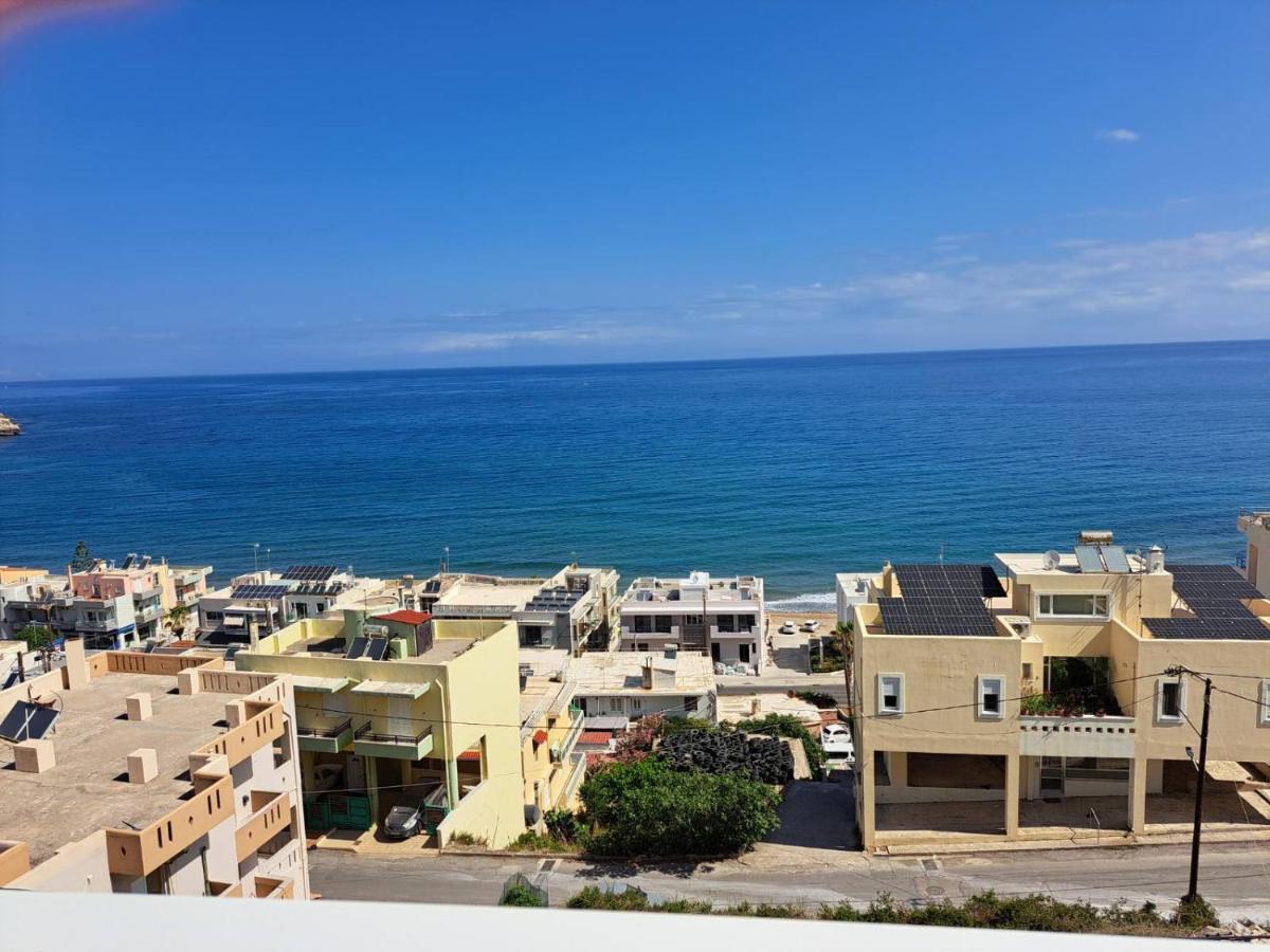 Seaview Flora'S Luxury Apartment-300Meters From The Beach Rethymno  Exterior photo